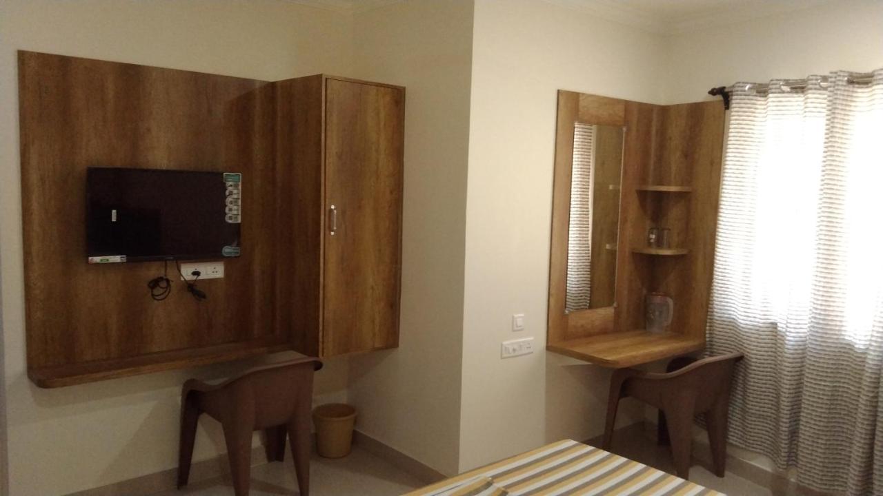Hotel Grand Stay Tiruchirappalli Экстерьер фото