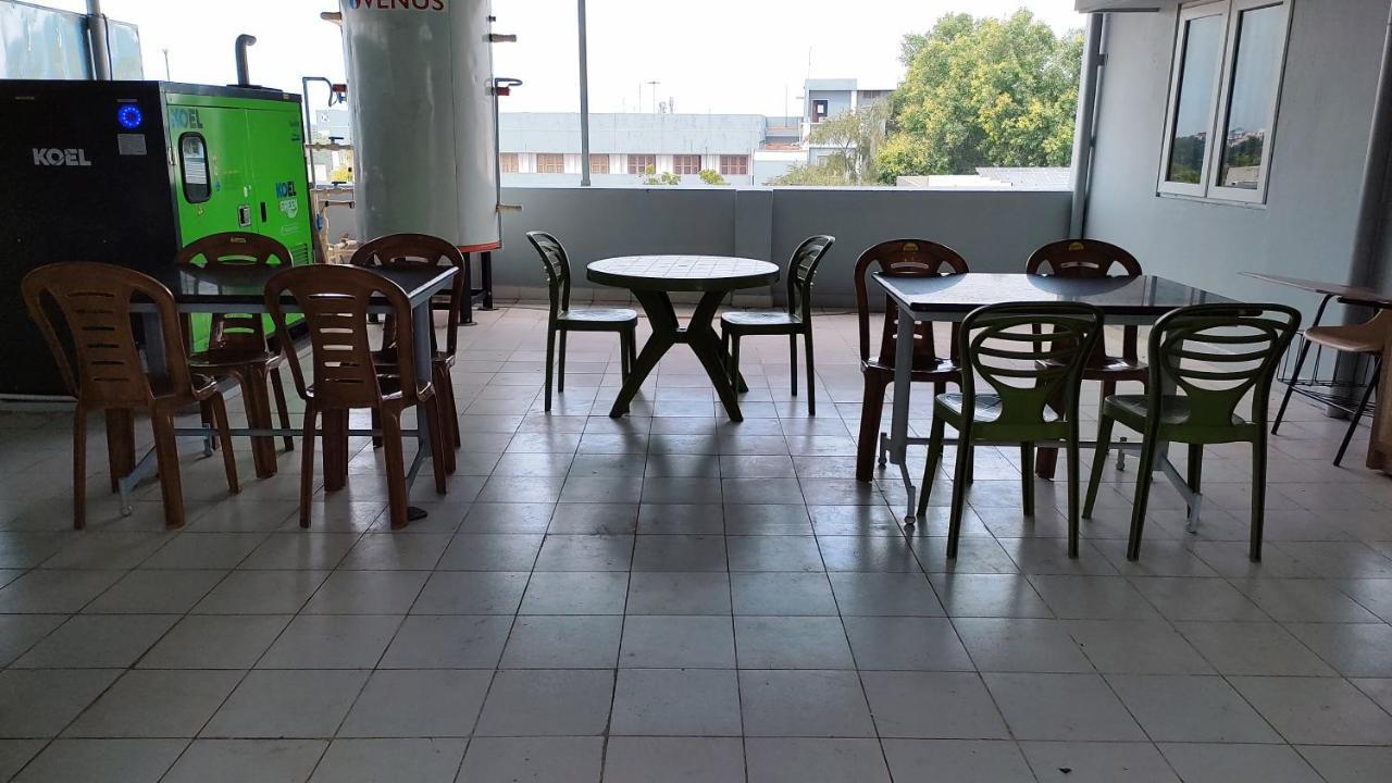 Hotel Grand Stay Tiruchirappalli Экстерьер фото